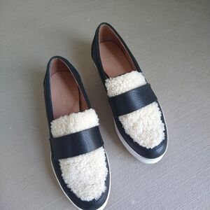 All Black Leather Loafers